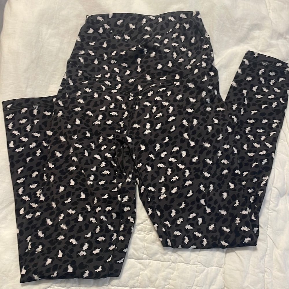 Aerie - Leopard Cross-Over Legging